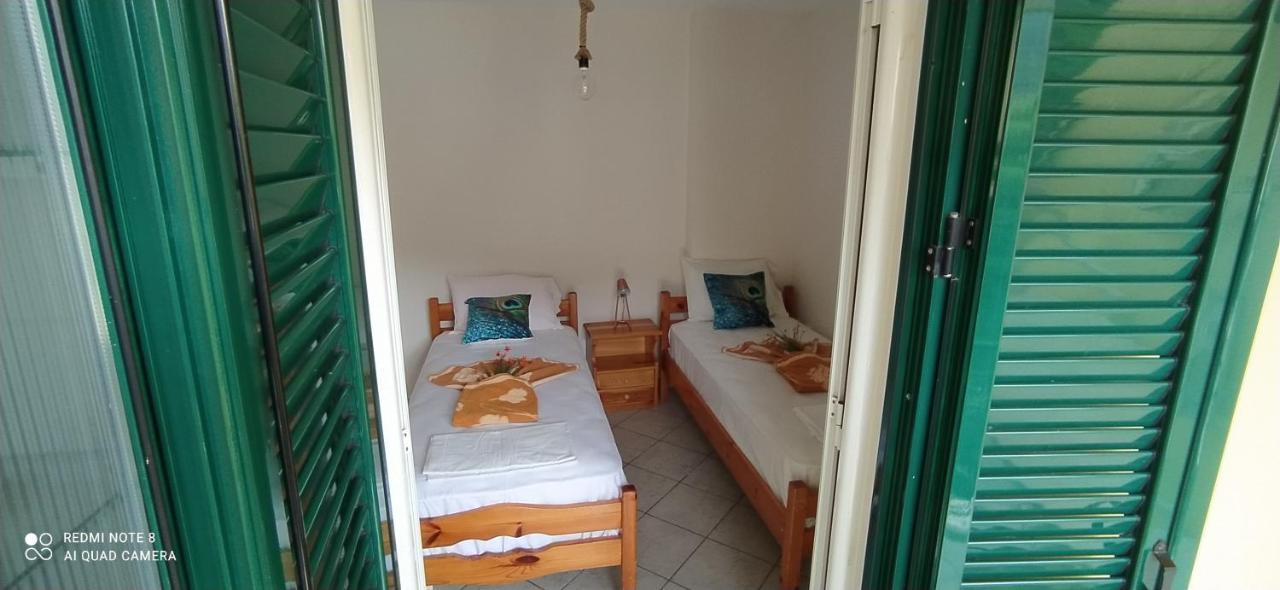 Apartamento Elerin Agia Efimia Exterior foto